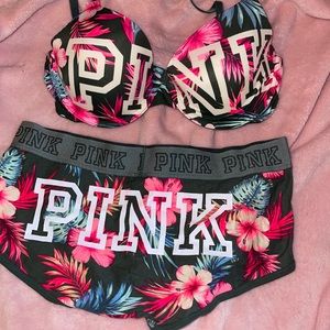 36b bra size large boyshort both brand new no tags ordered online